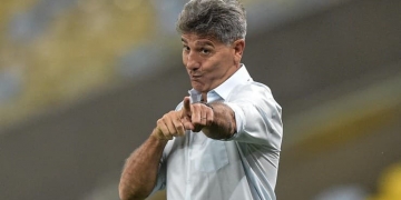 Renato reintegra pupilo de ex-treinador no elenco do Flamengo após partidas desfalcadas