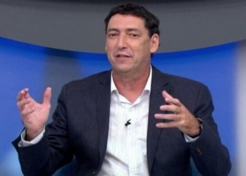 Comentarista minimiza festa da torcida do Flamengo e fala sobre o impacto na atuação do clube
