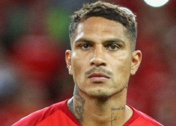Paolo Guerrero fica irritado ao ser comparado com Gabi: ‘Tem que comer muito feijão’