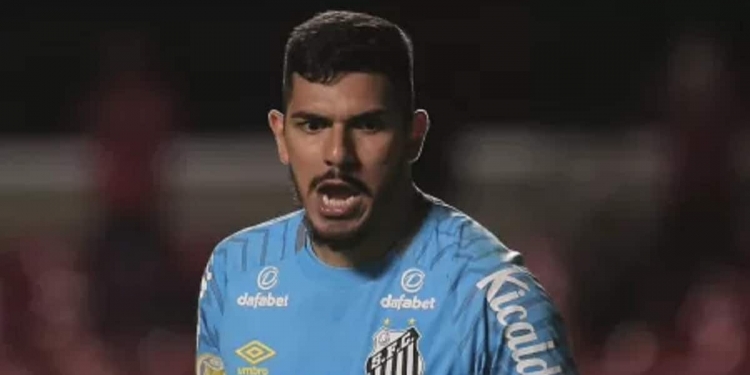 Presidente do Santos fala sobre a venda do goleiro João Paulo ao Flamengo