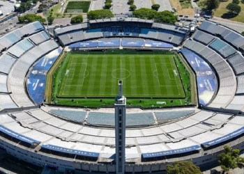 Final da Libertadores: Palmeiras vende pouco mais da metade dos ingressos; Flamengo comercializa todas as entradas