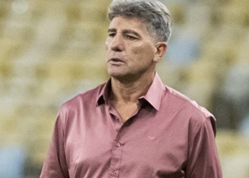 Renato Gaúcho poderá ser demitido do Flamengo no vestiário caso perca Libertadores, especula jornal