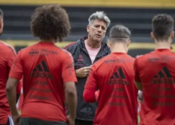 ‘Foi um prazer trabalhar com vocês’: Renato Gaúcho usa tom de despedida e aumenta rumores de saída do Flamengo