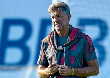 Renato Gaúcho rompe o silêncio e fala pela primeira vez após ser demitido do Flamengo