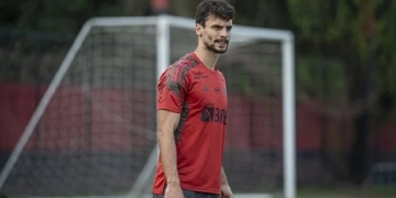 Rodrigo Caio faz duro desabafo após notícia de cirurgia: ‘fiz o possível e o impossível’