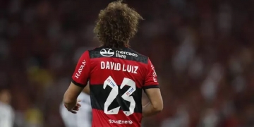 Insatisfeito com o que viu no Flamengo, David Luiz cogita voltar à Europa em 2022