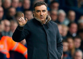 Depois de perder Gallardo e Jesus, Flamengo enfrenta concorrência de clube europeu para contratar Carlos Carvalhal
