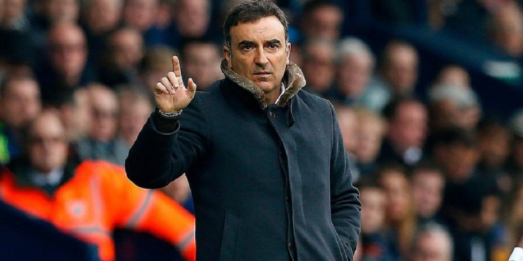 Depois de perder Gallardo e Jesus, Flamengo enfrenta concorrência de clube europeu para contratar Carlos Carvalhal