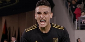 Sonho antigo do Flamengo, volante é aliciado pelo Palmeiras e fecha contrato como reforço para 2022
