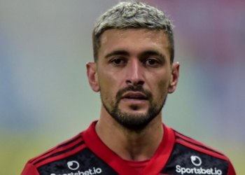 Flamengo prepara acerto com joia argentina para ser ‘sombra’ de Arrascaeta em 2022
