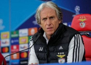 Jorge Jesus recusa encontro com dirigentes do Flamengo por medo do Benfica, diz jornal de Portugal
