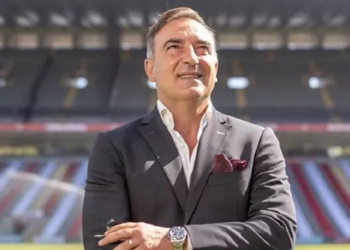 ‘Vai desistir da sua carreira? O que o Flamengo tem a oferecer?’; portugueses ironizam possível acerto de Carvalhal com o Rubro-Negro