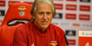 Jorge Jesus não quer deixar o Benfica de forma ‘acovardada’ e confronta pressão vinda dos torcedores