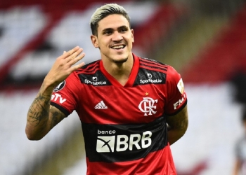 Dirigente do Flamengo ironiza proposta de 7 milhões de euros do São Paulo por Pedro