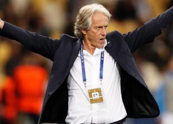 Advogado de Jorge Jesus enaltece o Flamengo, desabafa sobre crise no Benfica e fala sobre acerto