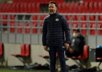 Técnico cotado para assumir o Flamengo em 2022 é demitido do atual clube e deixa caminho livre à Gávea