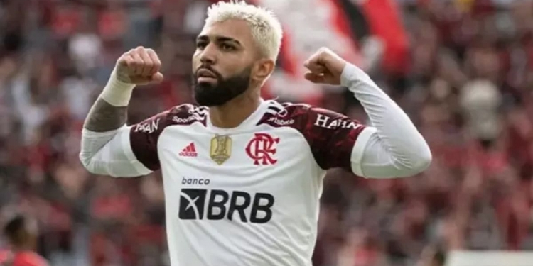 Três gigantes da Inglaterra entram na briga para a compra de Gabigol em janeiro de 2022