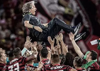 Medalhões do Flamengo tentam a todo custo convencer diretoria a voltar atrás por Jorge Jesus