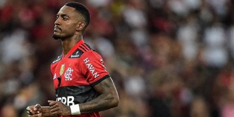 Ramon entra na lista de contratáveis pelo Benfica; informação agita a imprensa esportiva de Portugal