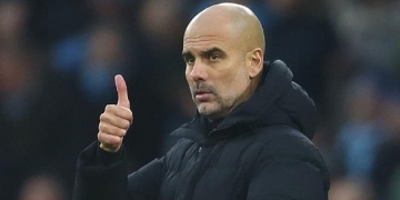 Sob olhares de Pep Guardiola, Manchester City prepara ‘caminhão de dinheiro’ para comprar joia do Flamengo, diz imprensa internacional