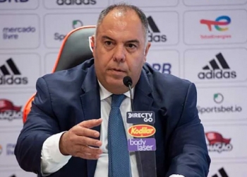 Flamengo anuncia atacante como reforço para a temporada de 2022; jogador se apresenta no fim de janeiro
