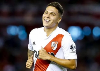 Flamengo prepara caminhão de dinheiro para concorrer com o River Plate pela contratação de meia colombiano Juan Quintero