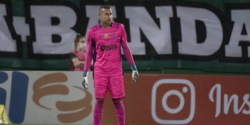 Atrás de Hugo Souza e Diego Alves, Gabriel Batista demonstra irritação e pede saída do Flamengo