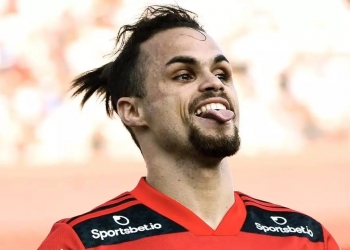Flamengo deve aceitar proposta do Al-Hilal por Michael, avalia jornalista