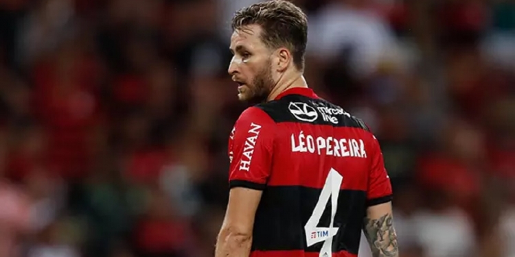 Após negativa do Flamengo, Cruz Azul encaminha proposta ainda mais animadora e sonha com o zagueiro Léo Pereira