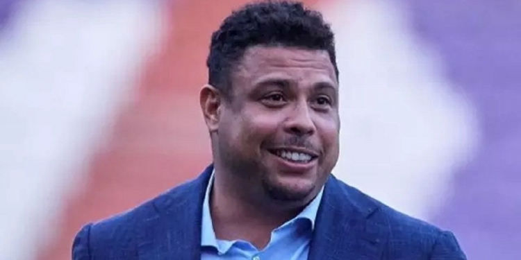 Ronaldo Fenômeno quer comprar os direitos de imagem do Campeonato Carioca de 2022 para transmissões na Twitch