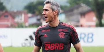 Clube brasileiro anuncia contratação de jogador do técnico Paulo Sousa, do Flamengo