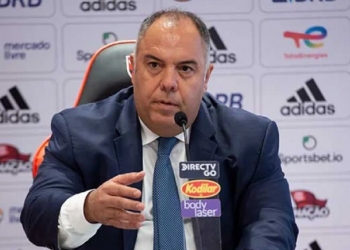 Flamengo acerta a venda de atacante para o futebol espanhol; jogador já embarcou à Europa