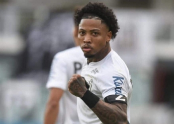 Santos define o valor para a venda de Marinho ao Flamengo; valores são inferiores aos recebíveis por Michael