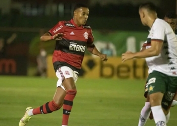 Com dois gols de Lázaro, garotos do Ninho estreiam com vitória para o Flamengo na Taça Guanabara 2022