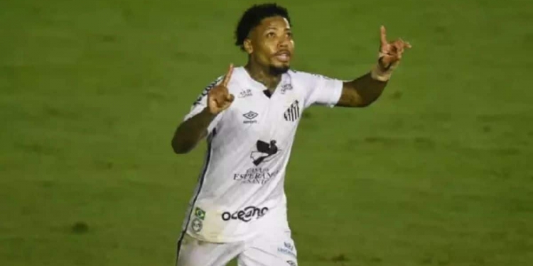 Flamengo e Santos se alinham e contratação de Marinho deve ser anunciada nas próximas horas