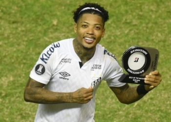 Moral elevada: Marinho perdeu dinheiro e tomou decisão que poucos tomariam para jogar pelo Flamengo