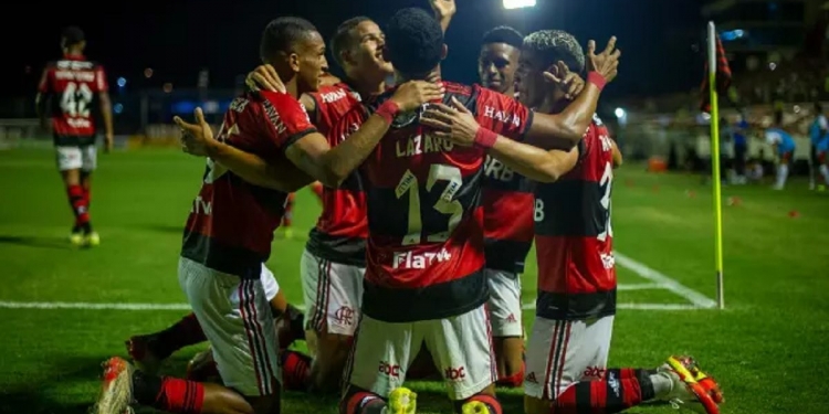 Transmissão de Flamengo x Portuguesa eleva a audiência da Record