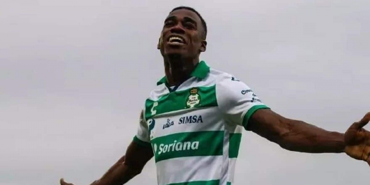 Zagueiro equatoriano que marcou contra a Seleção Brasileira é oferecido ao Flamengo