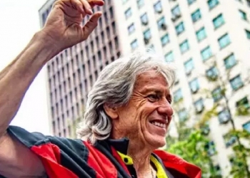 Jorge Jesus entra na mira do Corinthians após demissão de Sylvinho