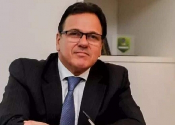 Presidente do Atlético-MG chama dirigente do Flamengo de ‘papagaio da corte’ e sofre invertida: ‘a gente trabalha, não vive de mesada’