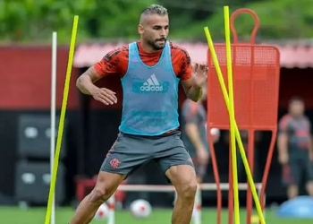 Thiago Maia vira desfalque do Flamengo na Supercopa; volante sofreu ferimento exposto de osso da perna e passa por cirurgia