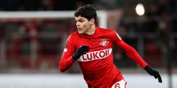 Flamengo negocia a contratação do lateral-esquerdo Ayrton Lucas, do Spartak Moscou; nome agrada técnico Paulo Sousa