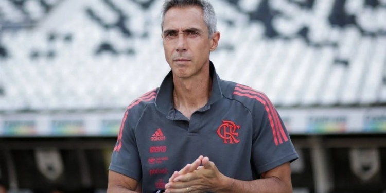 Flamengo inicia sondagens por volante colombiano a pedido de Paulo Sousa