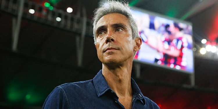 Torcida do Flamengo se irrita, pede demissão de Paulo Sousa, afastamento de Marcos Braz e retorno de Jorge Jesus