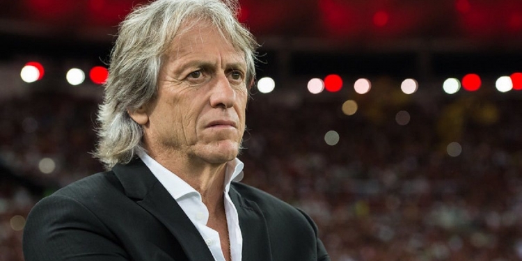 Dirigente do Flamengo leva integrante da comissão técnica de Jorge Jesus para jantar com jogadores e gera constrangimento