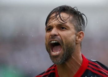 Jogado para escanteio por Paulo Sousa, Diego Ribas desperta interesse do São Paulo, a pedido de Rogério Ceni, e pode deixar o Flamengo