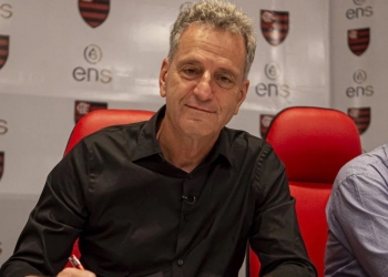 Atacante rescinde com o Flamengo para defender as cores de time de São Paulo