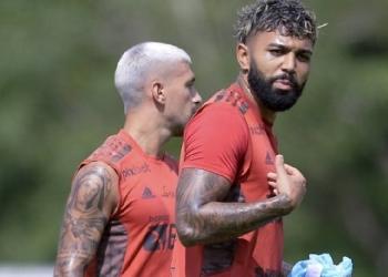 Atlético de Madri monitora Gabigol, do Flamengo, para substituir Luís Suárez, diz imprensa da Espanha