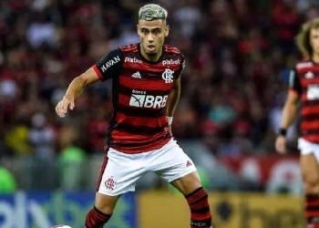 Flamengo bate o martelo e desiste de comprar Andreas Pereira junto ao Manchester United