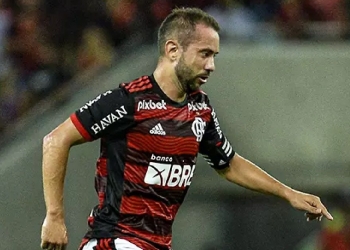 Everton Ribeiro estuda alternativas e planeja deixar o Flamengo, diz jornalista